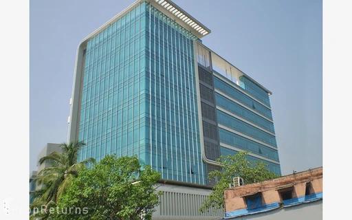 
                      Office in Malad East, Mumbai