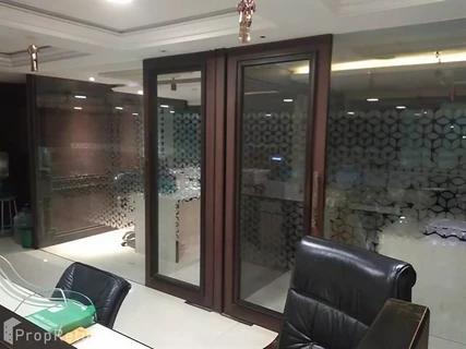 
                      Office in Prabhadevi, Mumbai