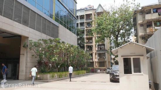 
                      Office in Lower Parel West, Mumbai