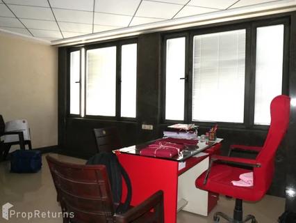 
                          Office in Fort, Mumbai