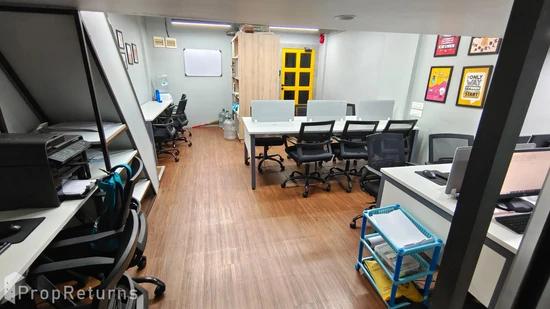 
                          Office in Lower Parel, Mumbai