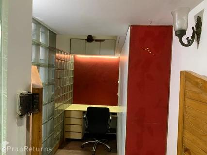 
                          Office in Prabhadevi, Mumbai