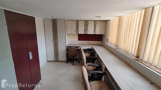 
                          Office in Malad West, Mumbai