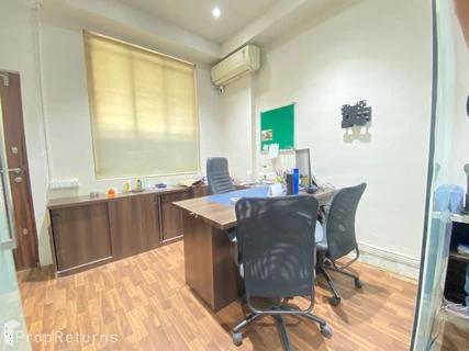 
                          Office in Goregaon East, Mumbai