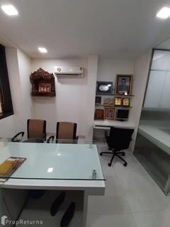 
                          Office in Kalbadevi, Mumbai