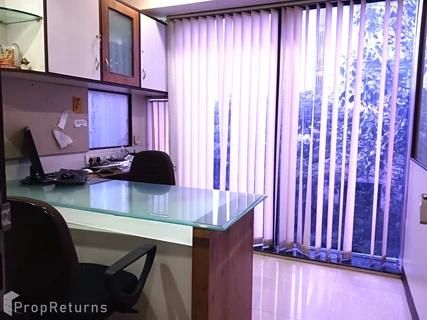 
                          Office in Khar West, Mumbai