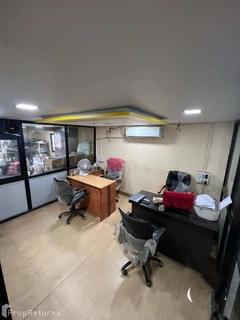 
                          Office in Dahisar East, Mumbai